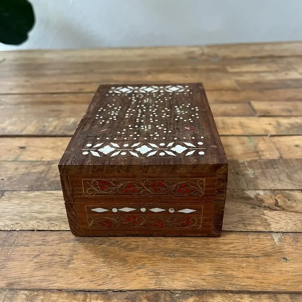 Decorative 6